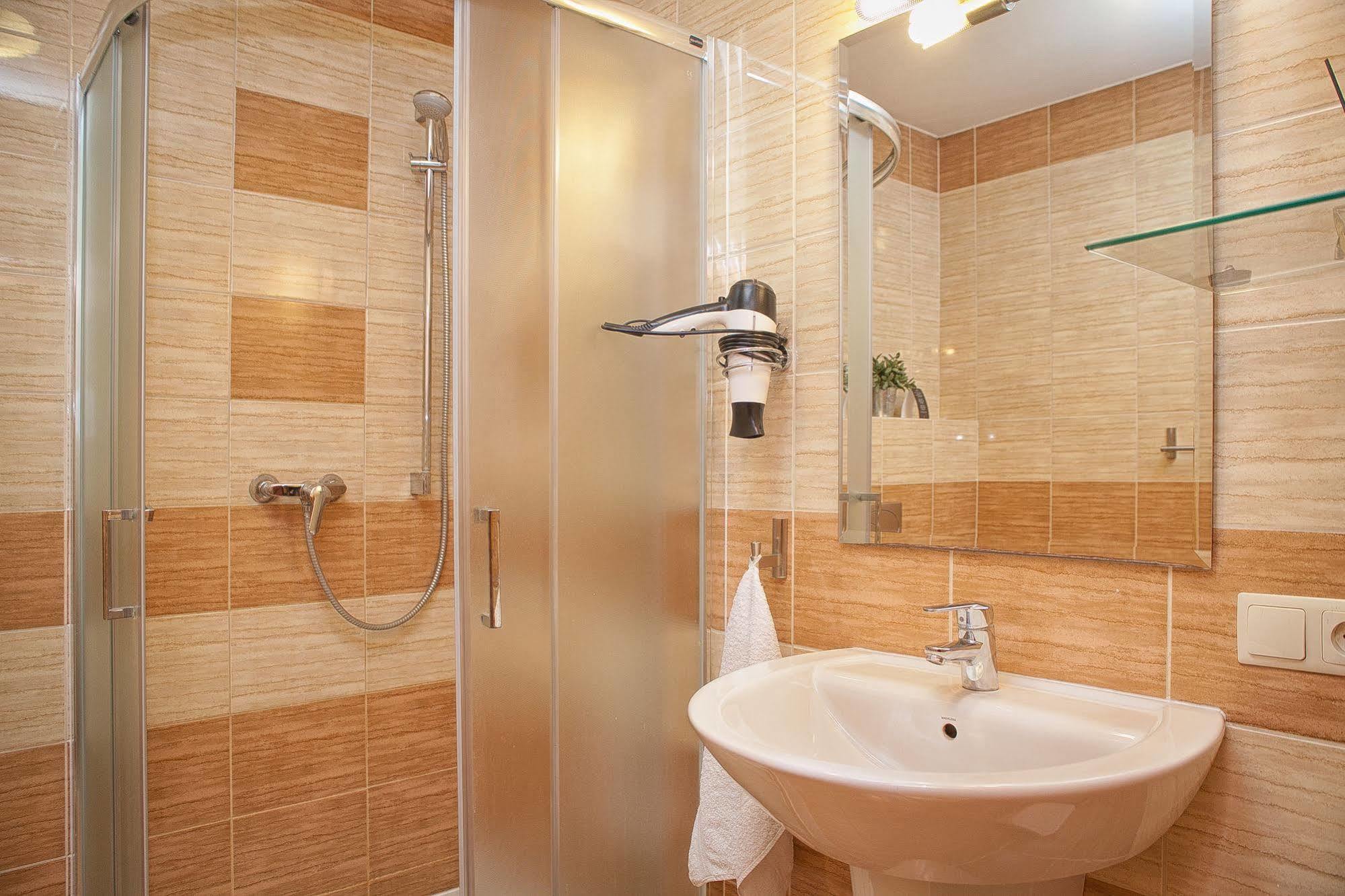 H31 Aparthotel Poznań Eksteriør bilde
