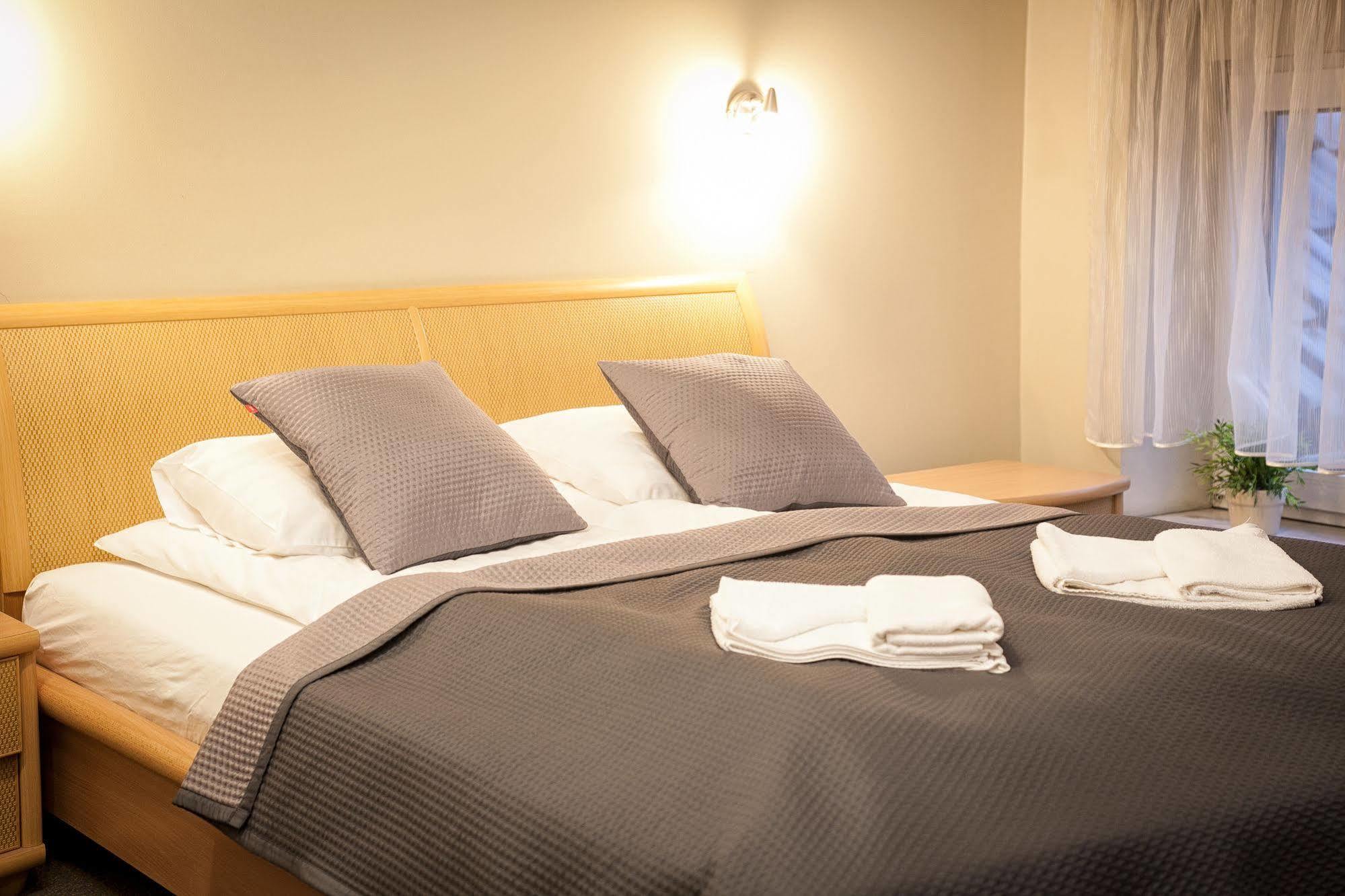 H31 Aparthotel Poznań Eksteriør bilde